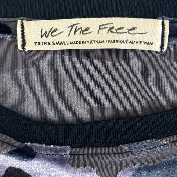 Free People We The Free Teddy Velvet Camo Blue Burnout Tee - Picture 6 of 7